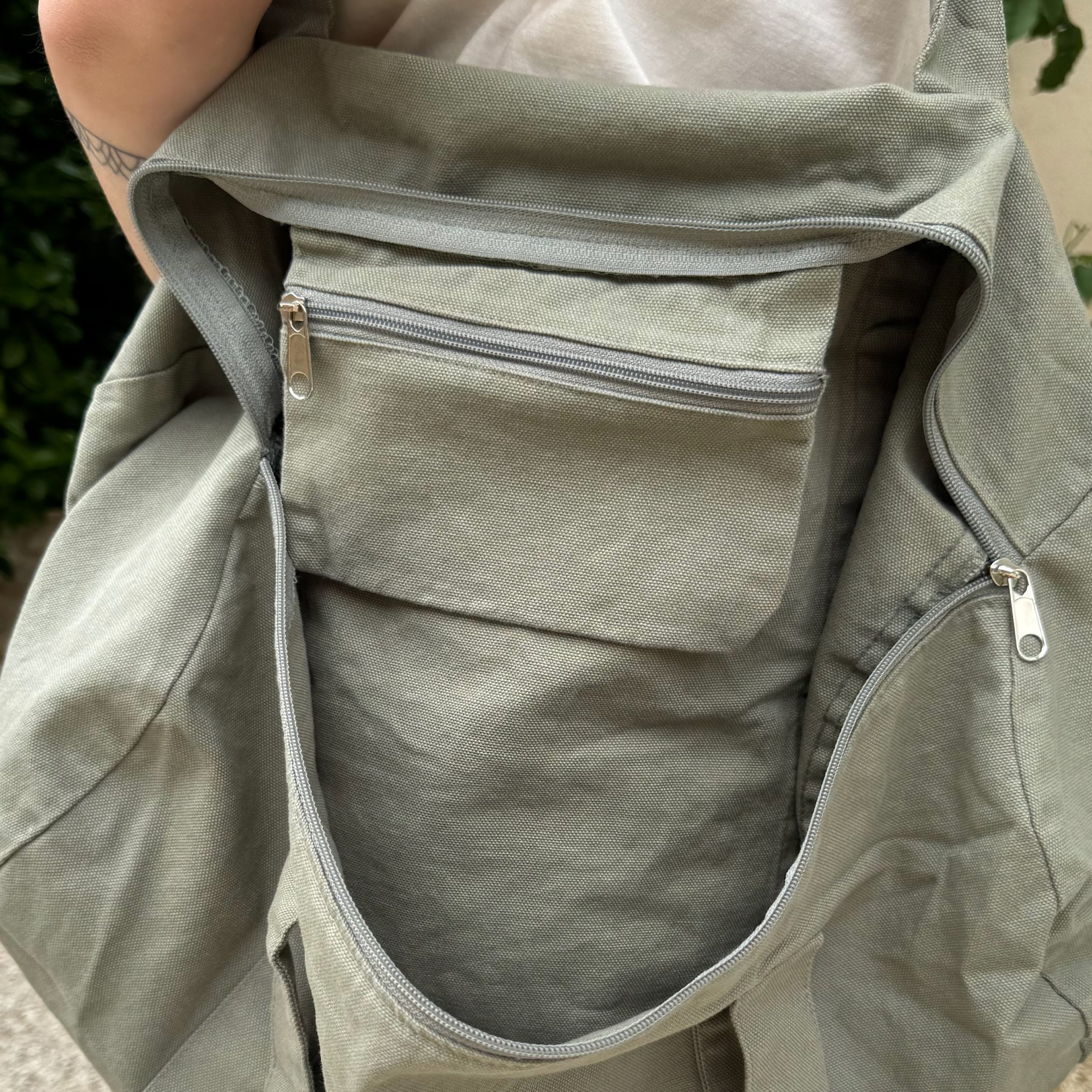 Sac polochon kaki clair – Image 4
